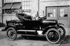 ford modelo t preto lateral foto de epoca