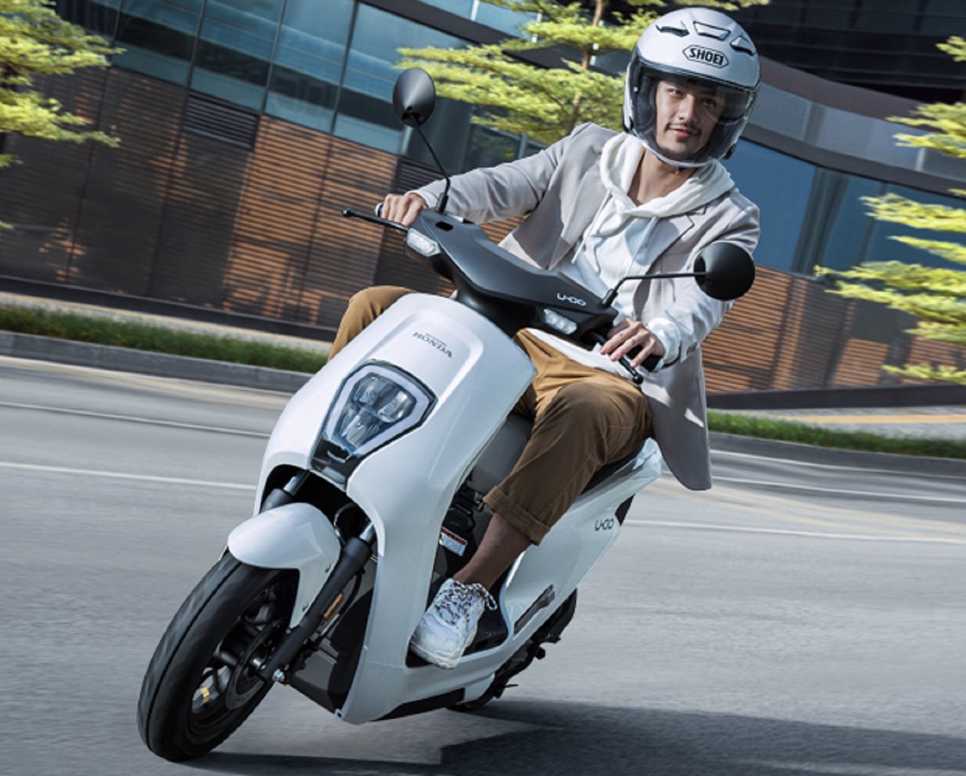 Honda Moto 4, Motas e Scooters Novas em Portugal - preços e características  - Andar de Moto