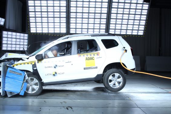 renault duster crash test latin ncap 6