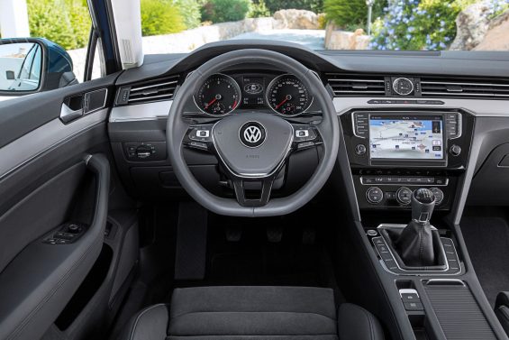 volkswagen passat variant highline interior painel cambio manual modelo europeu