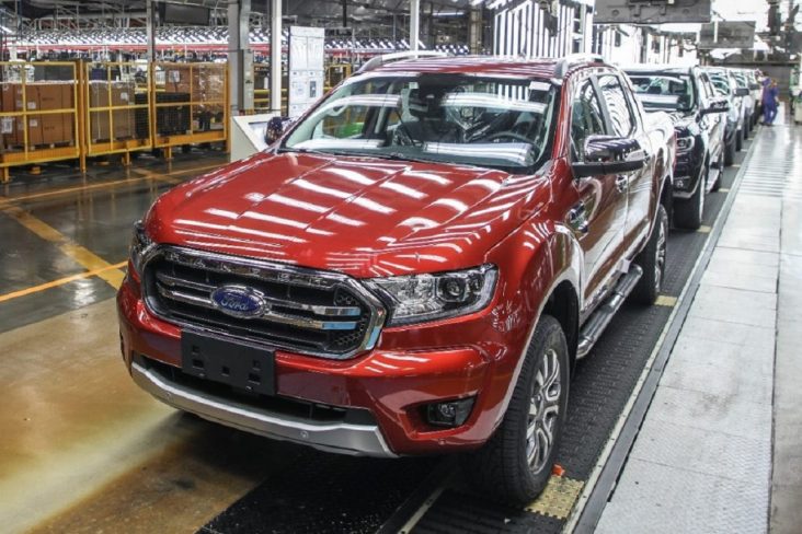 producao da picape ranger na fabrica da ford em general pacheco na argentina