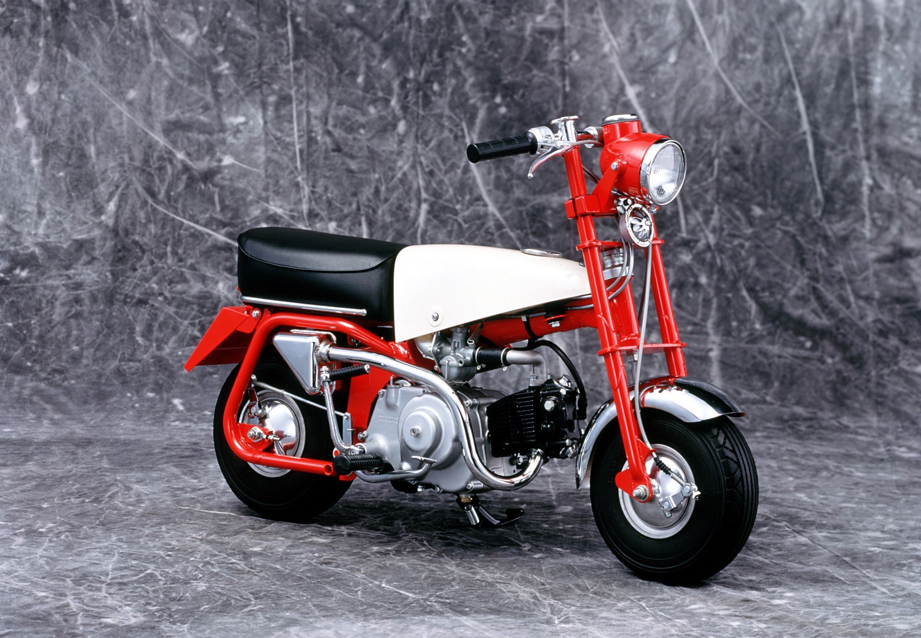 honda monkey 8 modelo pioneiro derivado do de 1961