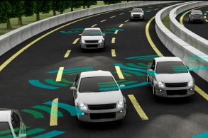 Novo sistema avisa motorista sobre buracos e lombadas na via