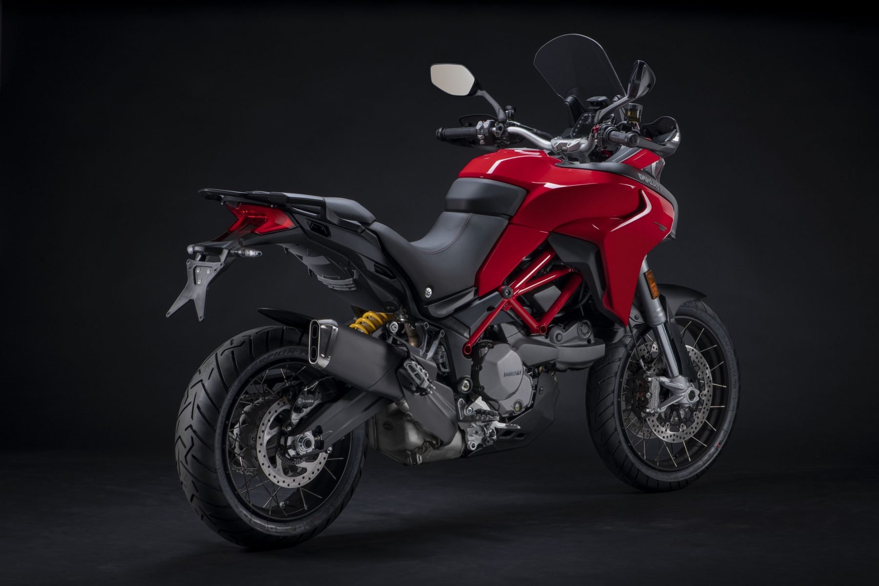 ducati-multistrada-950-s-2-1800x1200.jpg