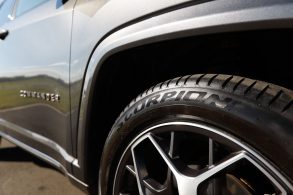 pirelli scorpion jeep commander