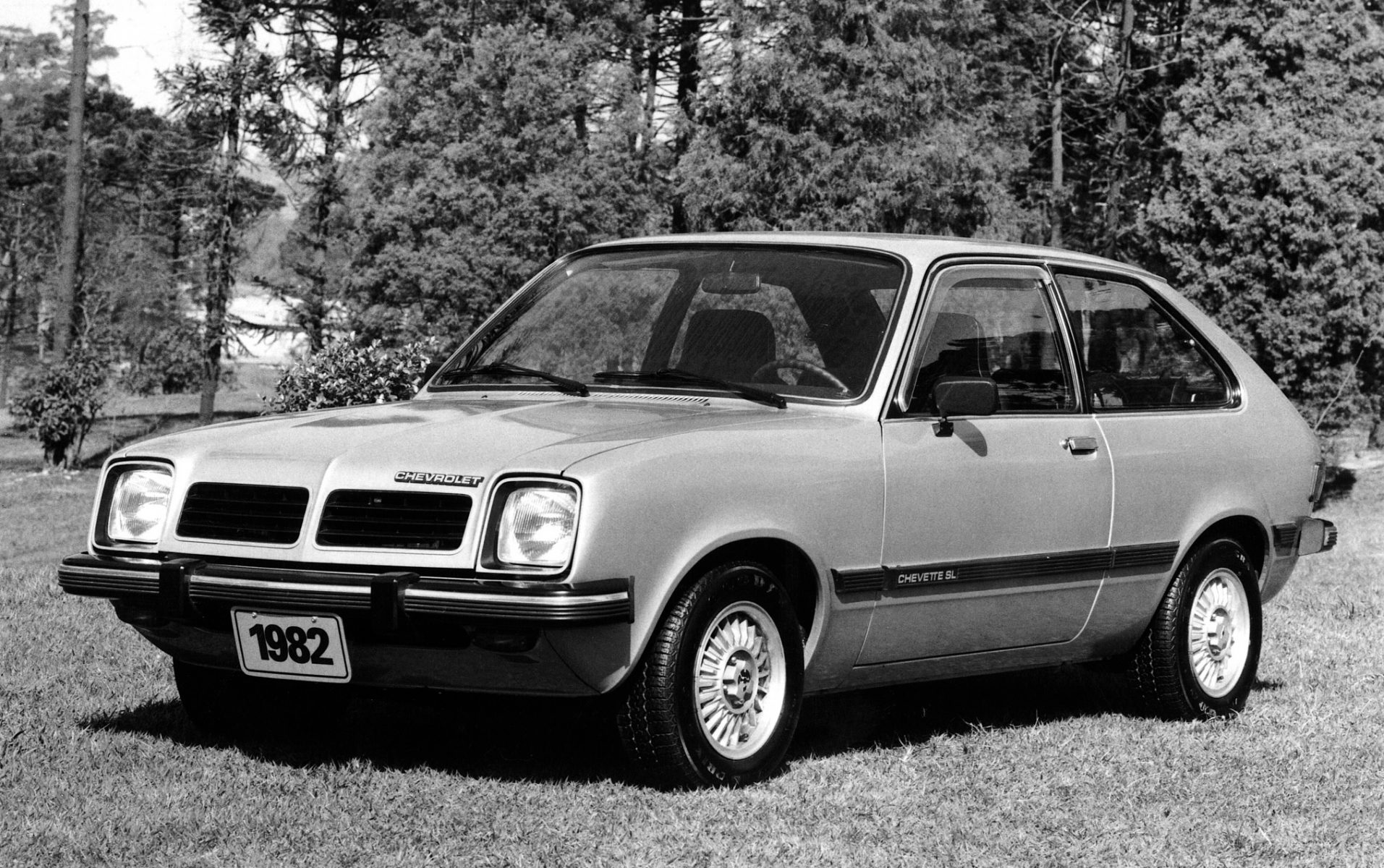 chevrolet-chevette-hatch-sl-1982-de-frente-1913x1200.jpg