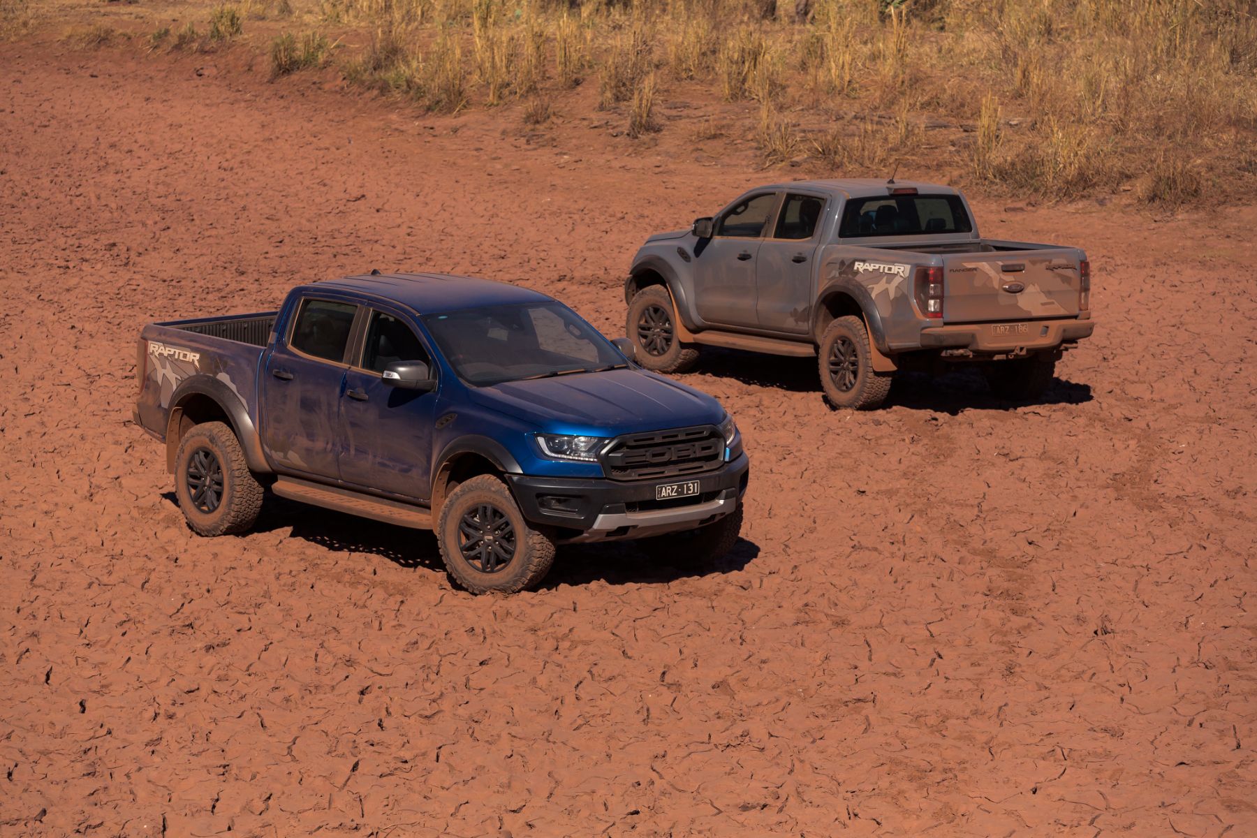 ford ranger raptor duas unidades vista aerea