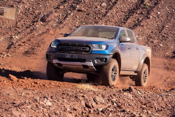 ford ranger raptor frente azul