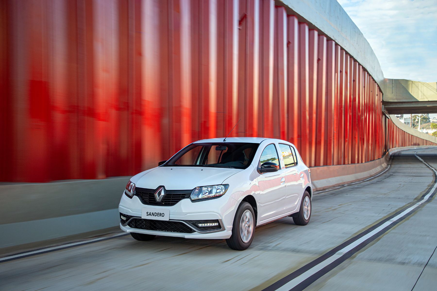 renault sandero s edition branco frente