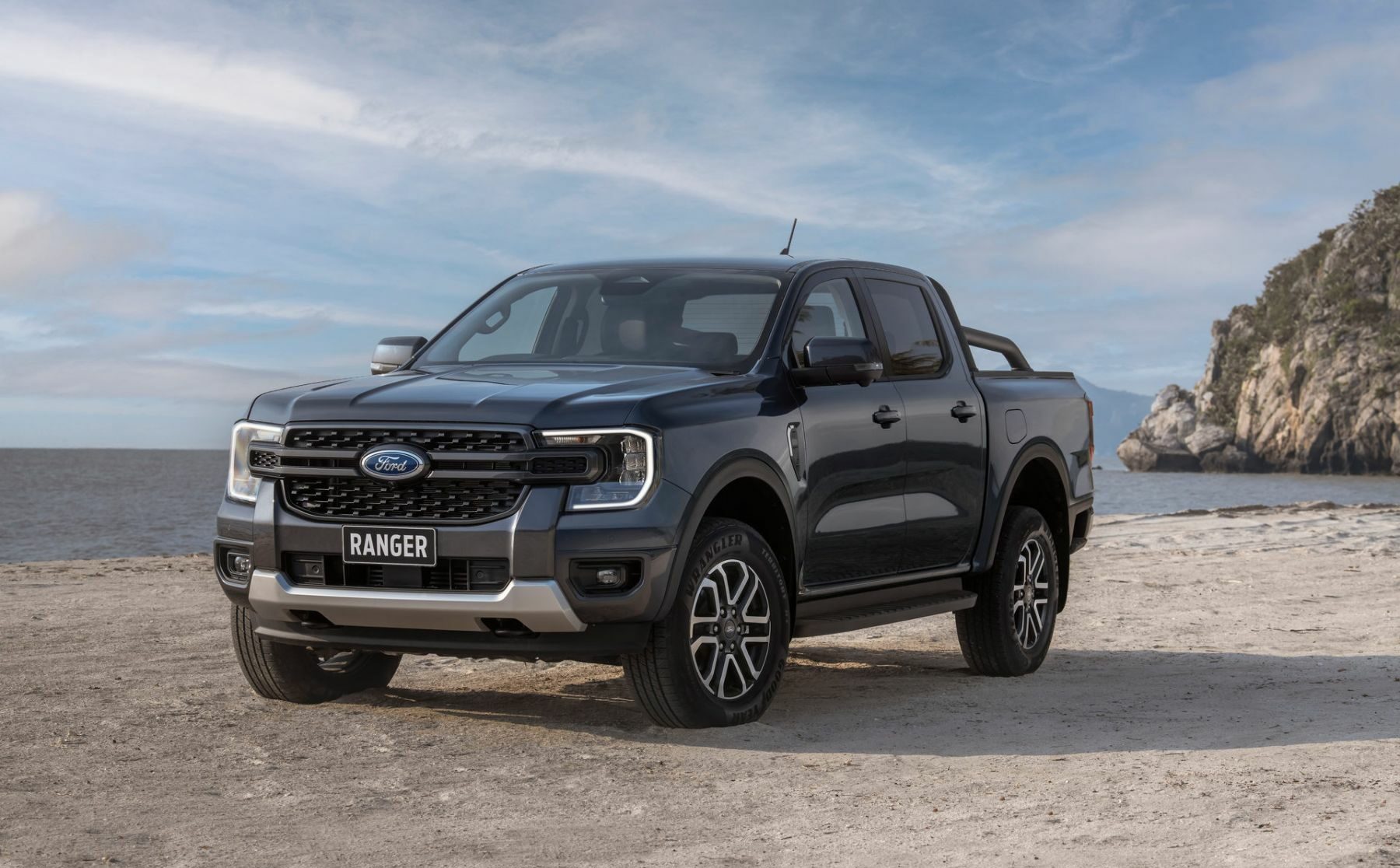 ford ranger 2022 cinza frente