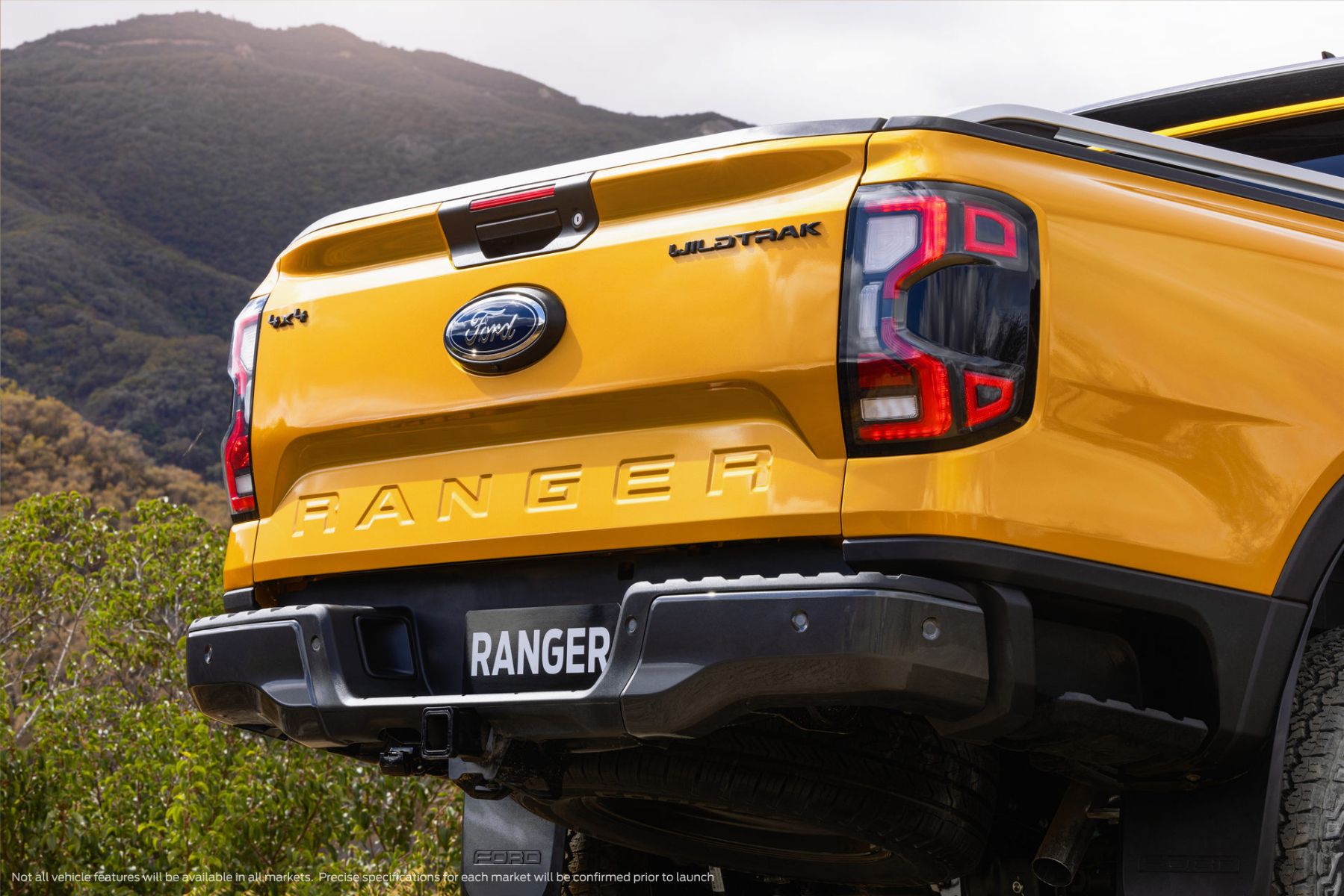 ford ranger wildtrak 2022 australia amarela traseira detalhe