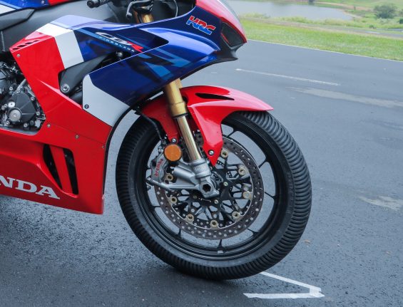 honda cbr 1000rr r fireblade sp 2022 4 pneu de chuva