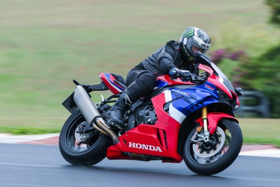 honda cbr 1000rr r fireblade sp 2022 20