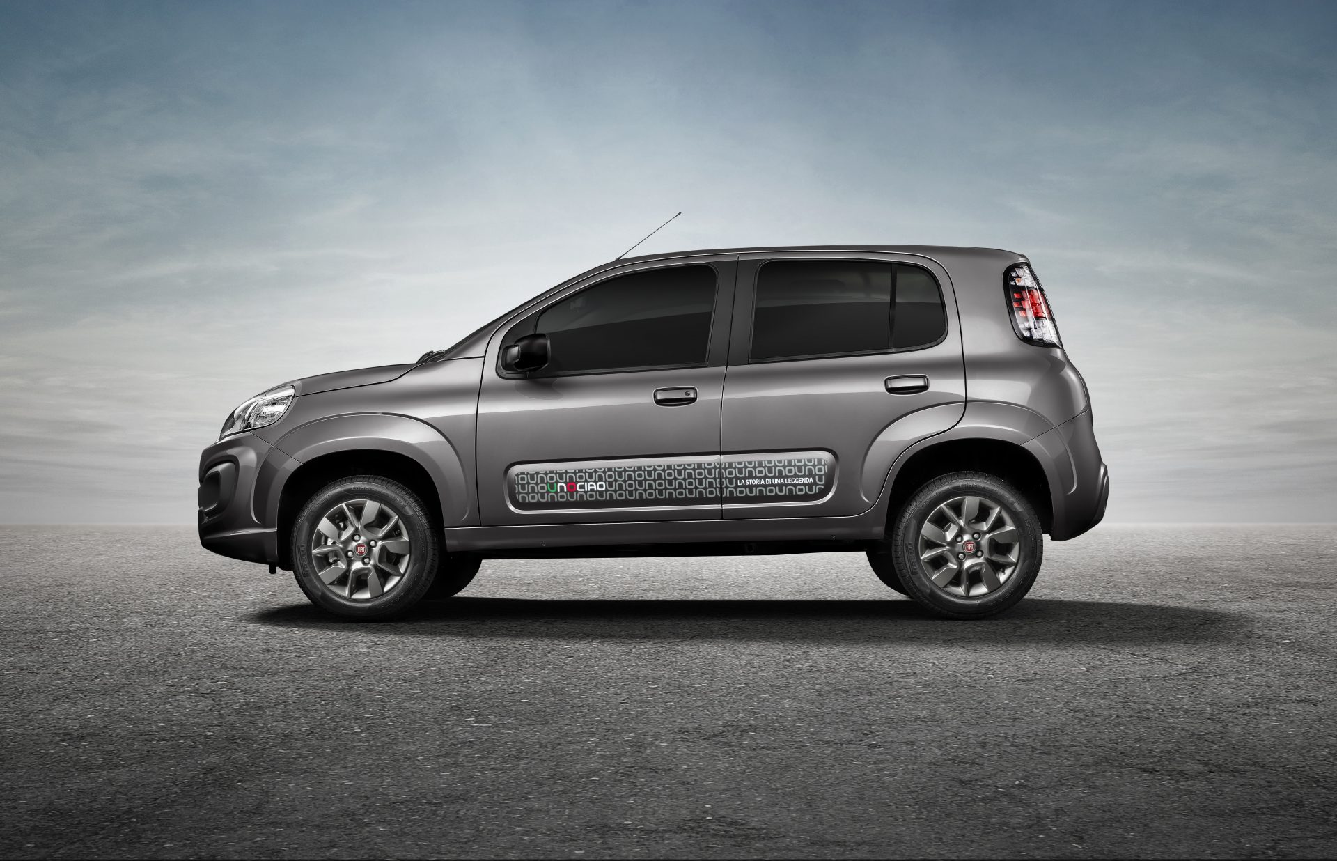 Versão Way dá status inédito ao Fiat Uno :: .