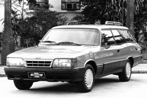 chevrolet caravan comodoro 1988 de frente station wagon do opala