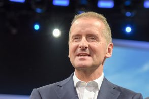 shutterstock herbert diess ceo do grupo volkswagen