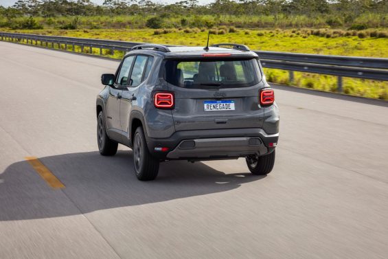 jeep renegade 2022 serie s 15