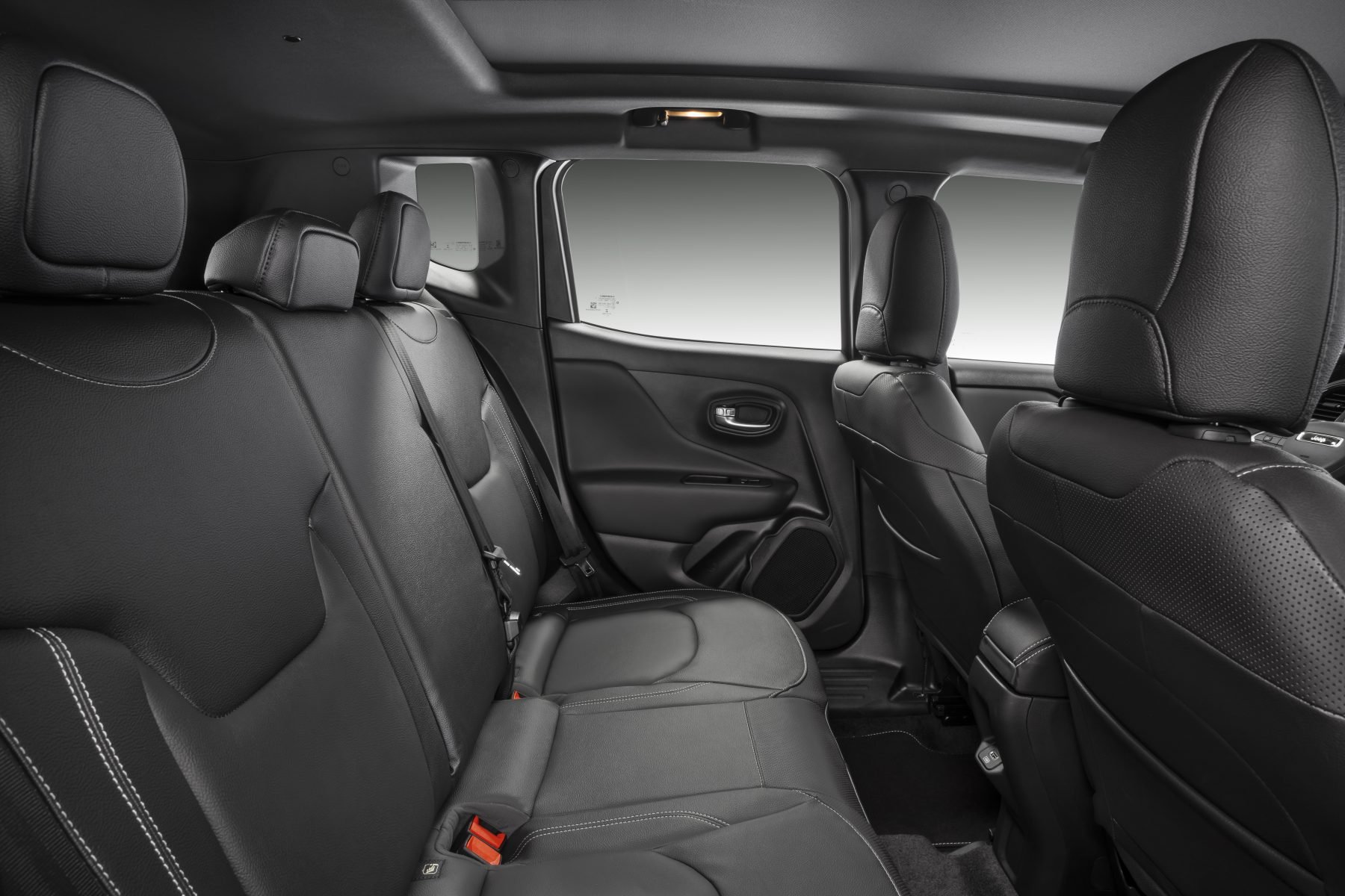 jeep_renegade_2022_serie_s-28-1800x1200.jpg