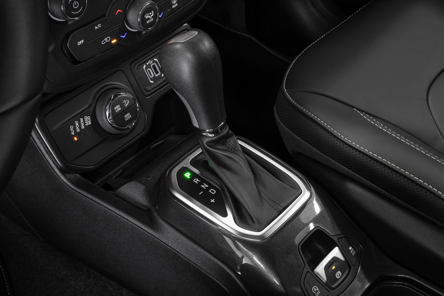 jeep_renegade_2022_serie_s-32-1800x1200.jpg