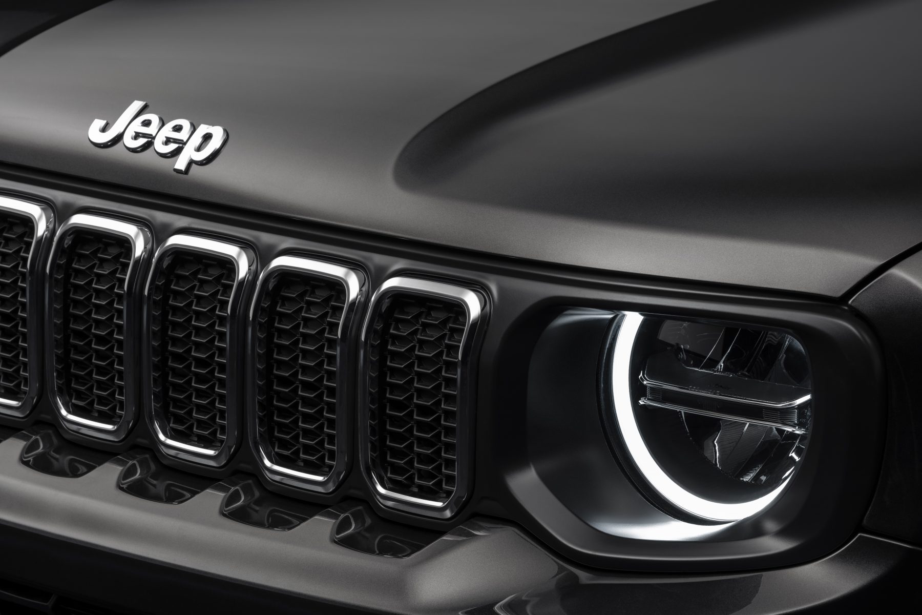 jeep-renegade-longitude-2022-19-1800x1200.jpg