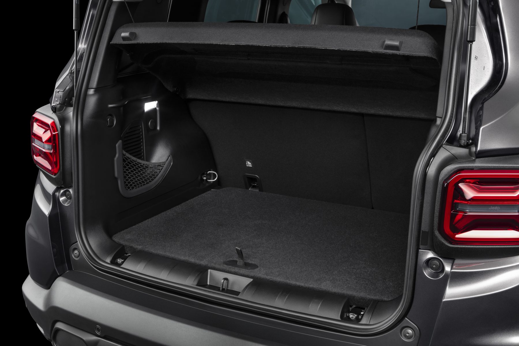 jeep-renegade-longitude-2022-22-1800x1200.jpg