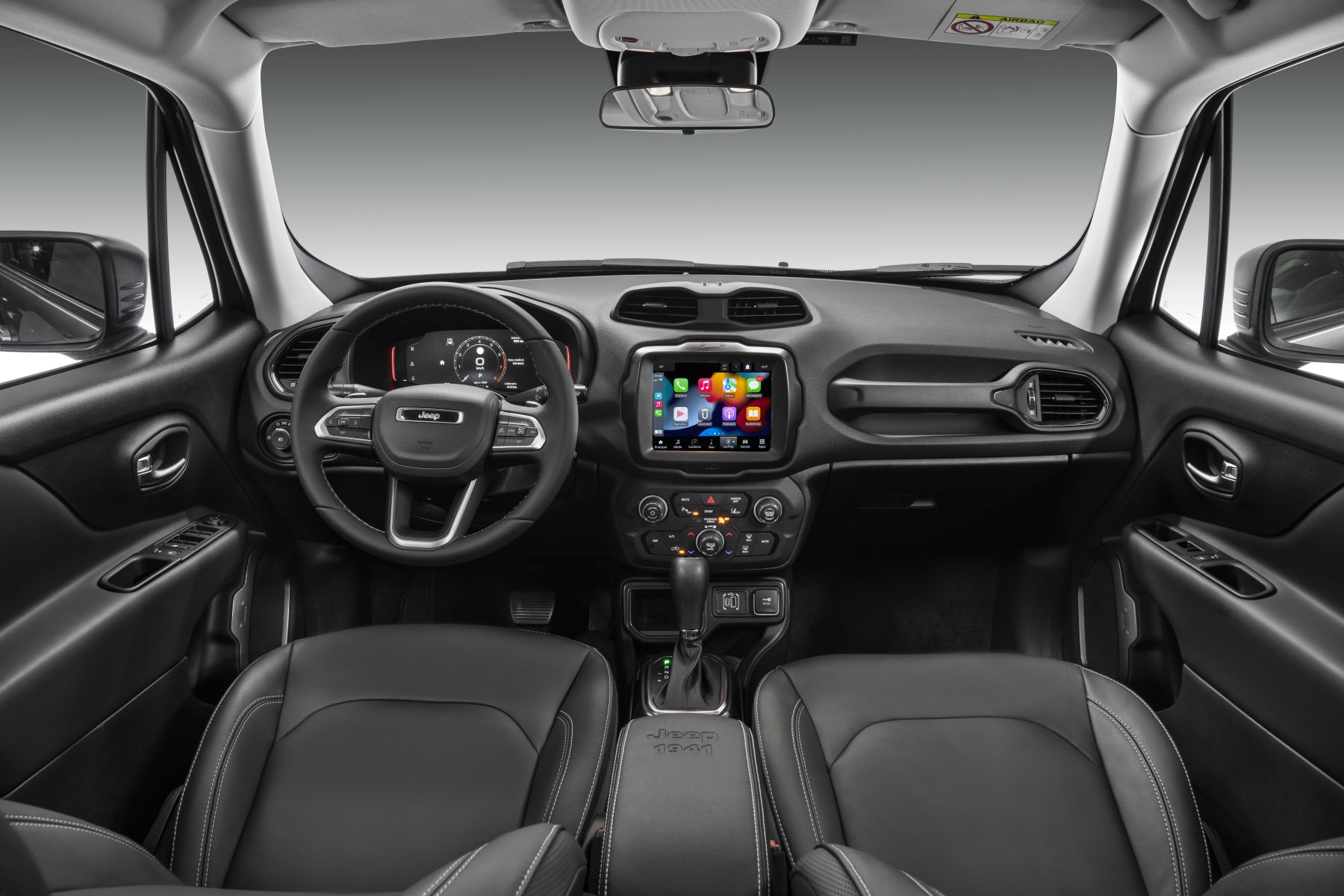 jeep-renegade-longitude-2022-23-1800x1200.jpg