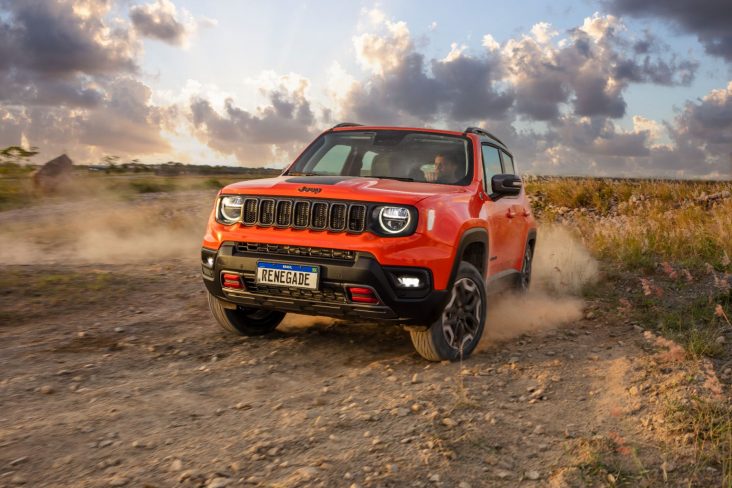 jeep renegade 2022 trailhawk 5