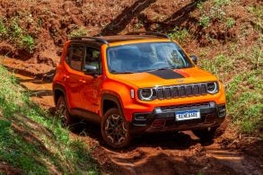jeep renegade 2022 trailhawk 30