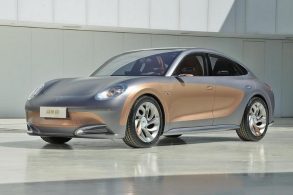 ora lightning cat concept frente prata com detalhes bronza