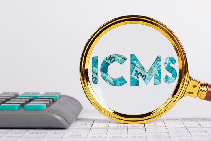 o ICMS é, praticamente, o valor de um imposto cobrado sobre o outro