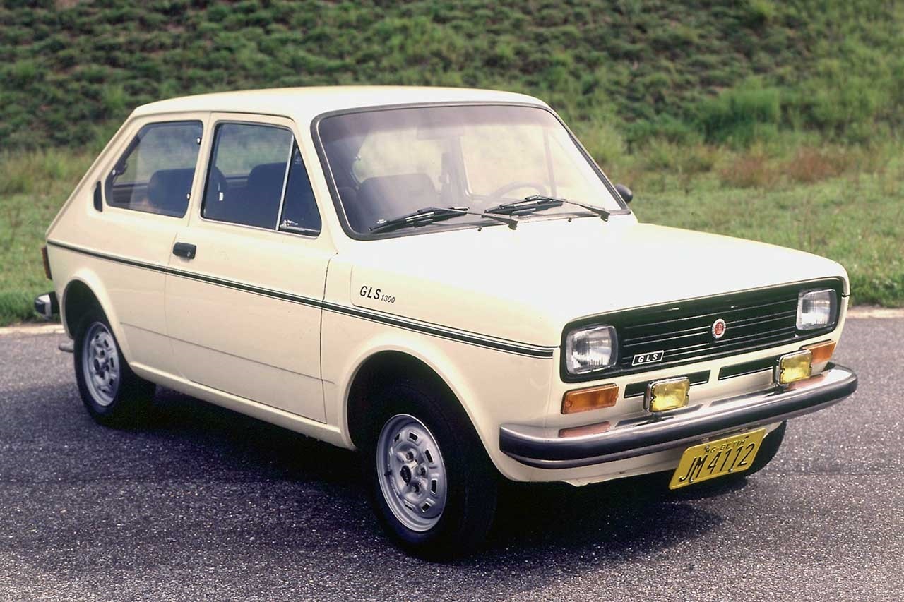 fiat 147 gls 1300 1979 branco de frente