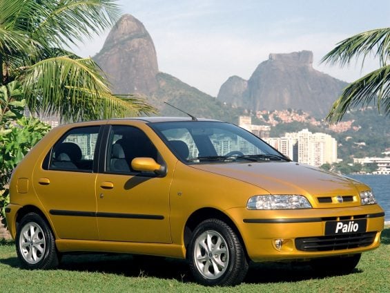 fiat palio 16v 2000 amarelo de frente