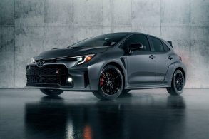 Versão esportiva do Corolla Hatch deve ser importado para o Brasil