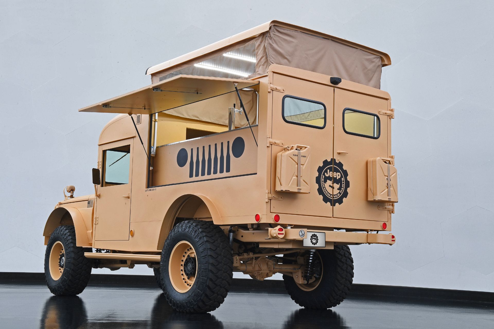 kaiser jeep m725 concept back