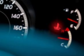 Aquecer o motor é uma prática desnecessária atualmente