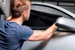 Cuidado com o escurecimento do vidro!