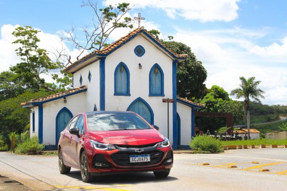 chevrolet cruze hatch rs 2022 vermelho de frente 2jpg