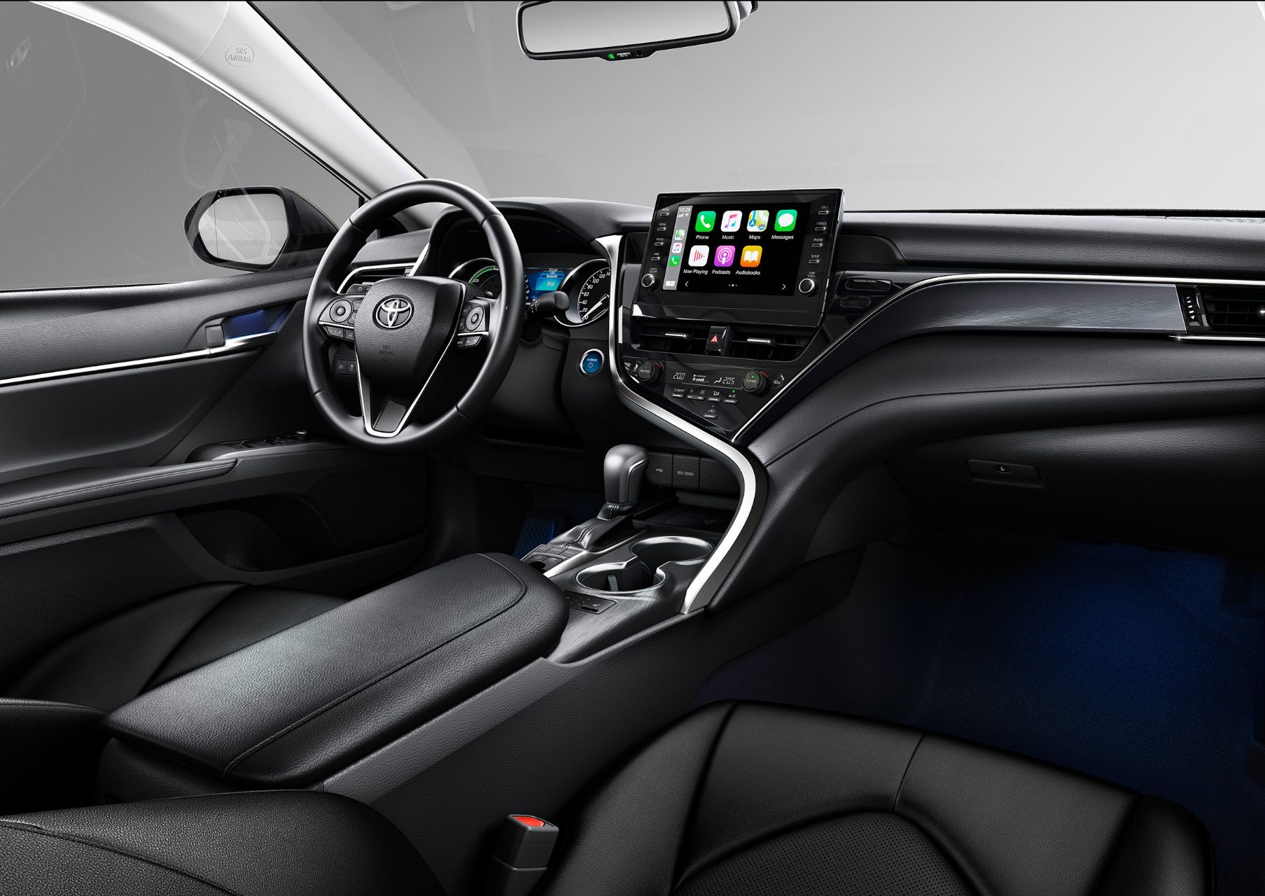 toyota camry xle hybrid interior painel visto do banco do carona