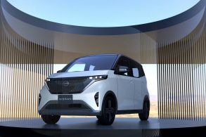 nissan sakura ev prata frete
