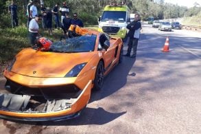 lamborghini gallardo lp570 4 sperleggera acidente em nova lima mg 4