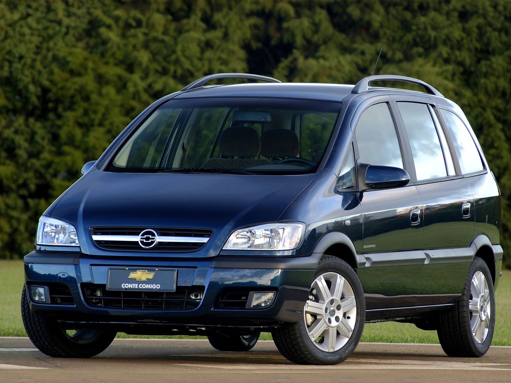 chevrolet zafira elegance azul frente parado