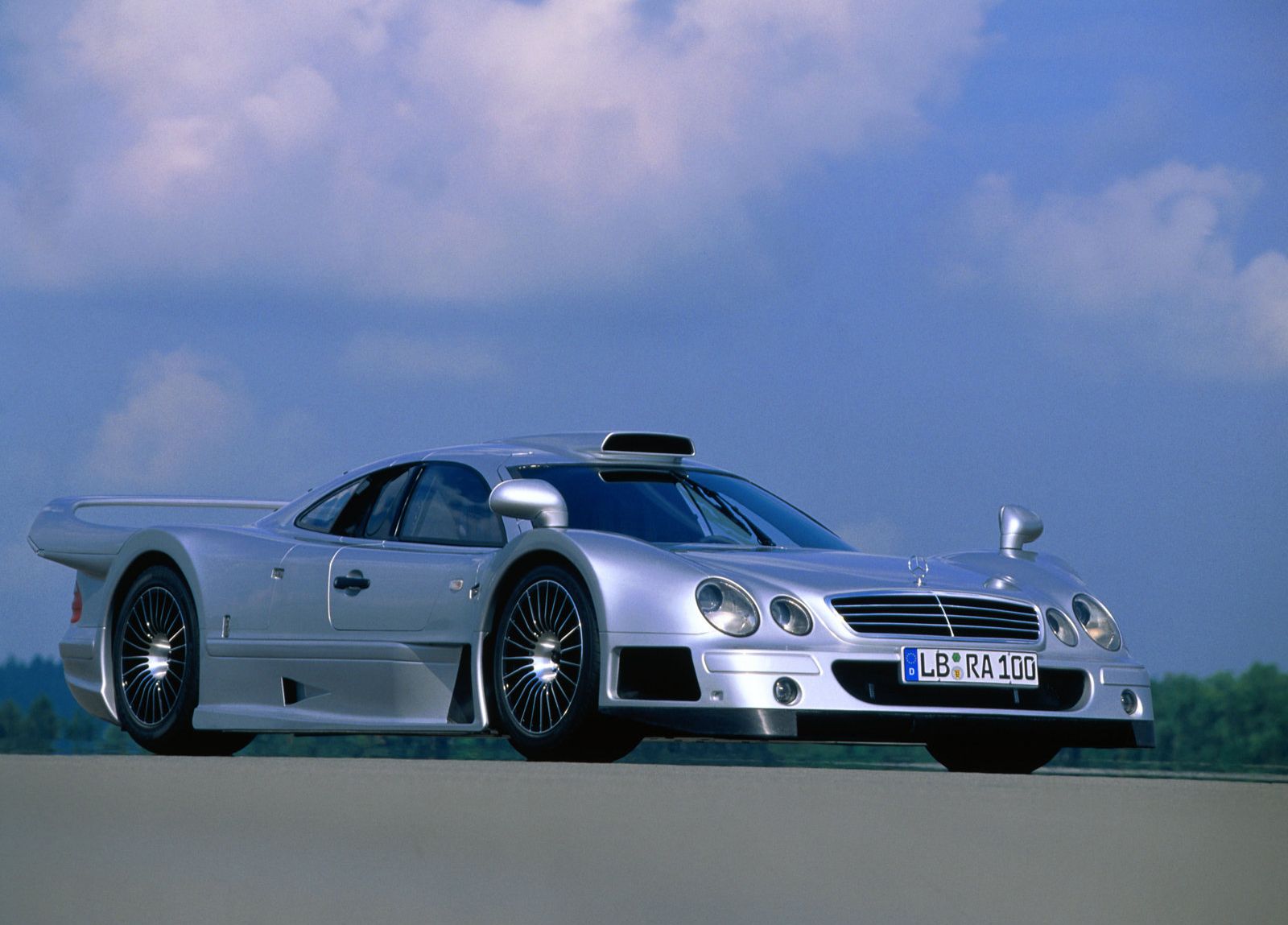 mercedes benz clk gtr 1999 frente