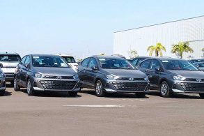 hyundai HB20 2023 frente novos farois grade e parachoque