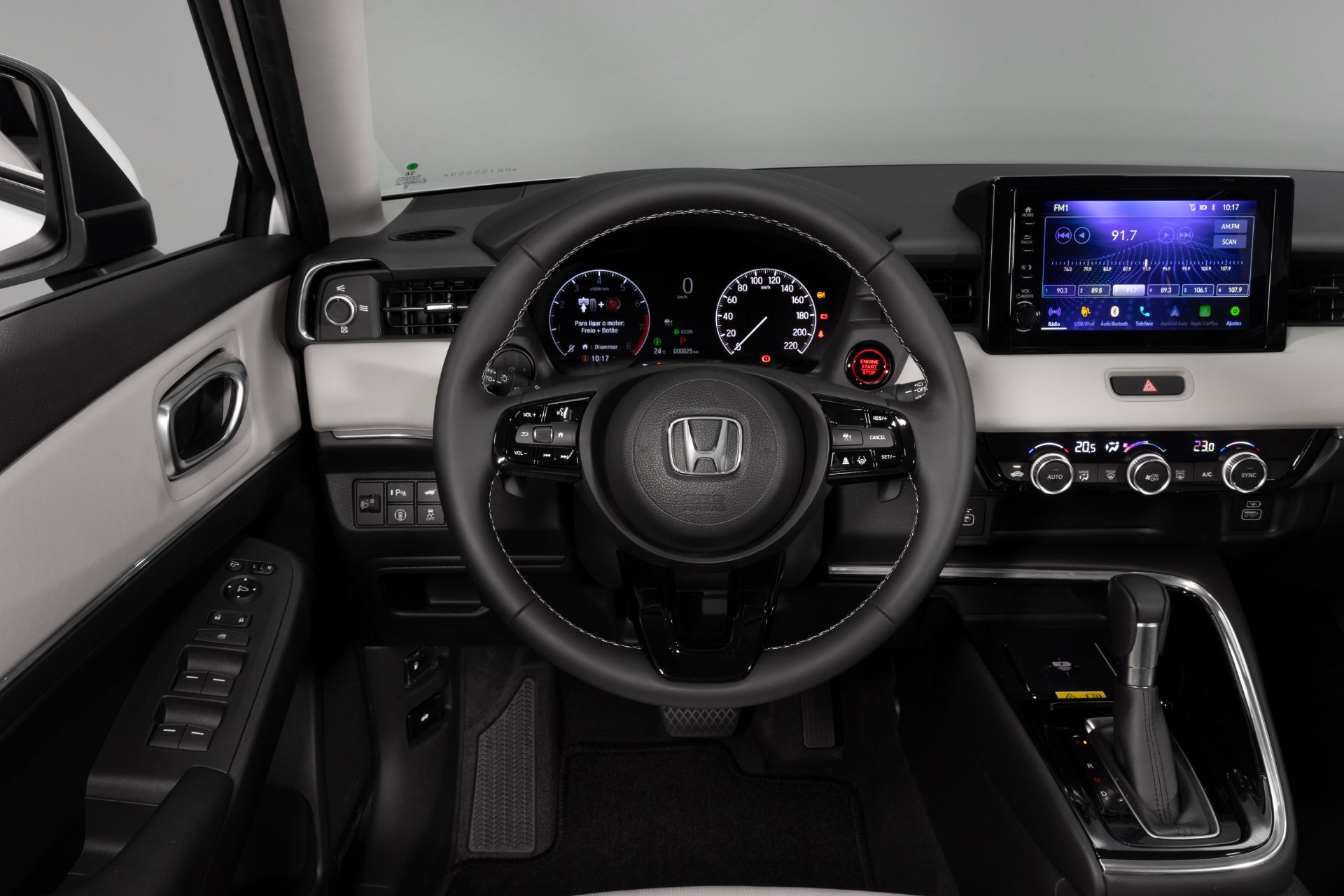 interior_novo_honda_hr-v_touring-1.jpg