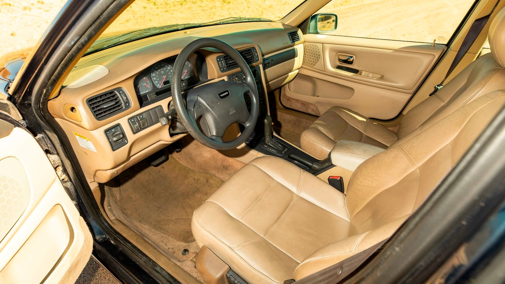 volvo v70 glt 1998 breaking bad interior painel