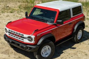 ford bronco 2 door heritage edition 2023 vermelho frente