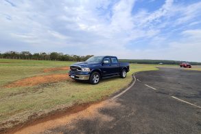 ram classic 2023 frente azul