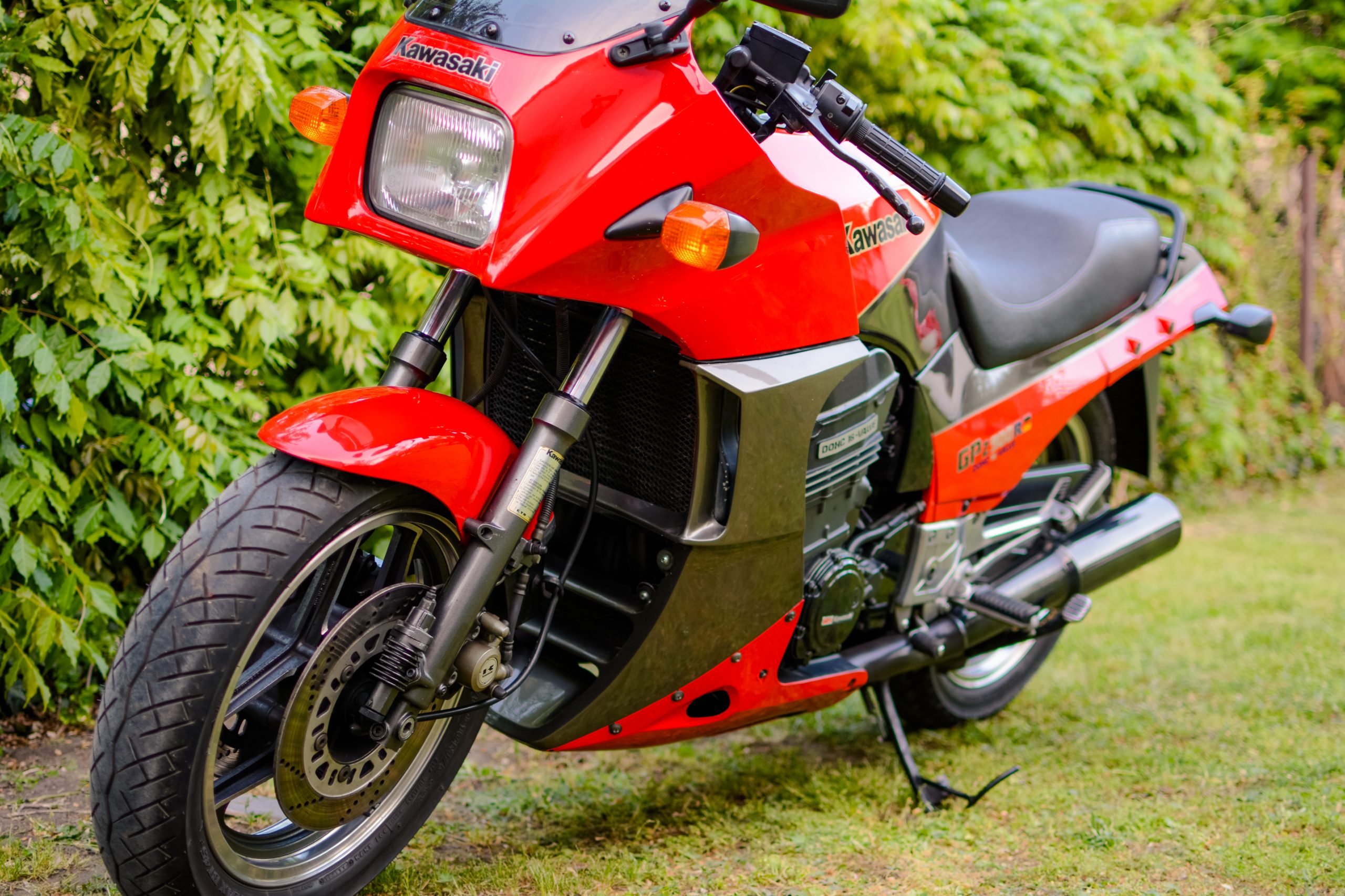 Kawasaki GPZ900R ‘Ninja’ - Motos
