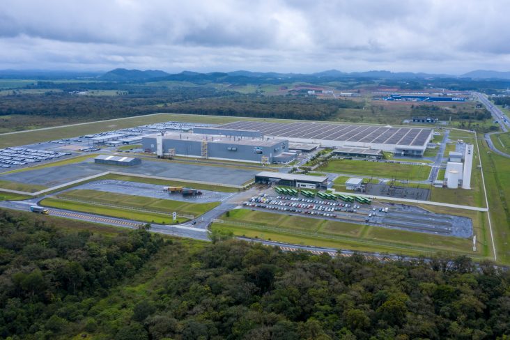 vista aerea da fabrica da bmw em araquari sc brasil