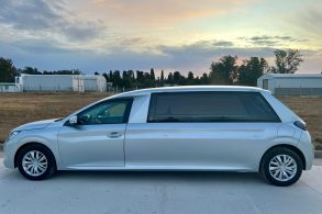 peugeot 208 hearse 3
